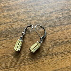 Elegant Vintages Swarovski Yellow Jonquil Crystal Drop Earrings
